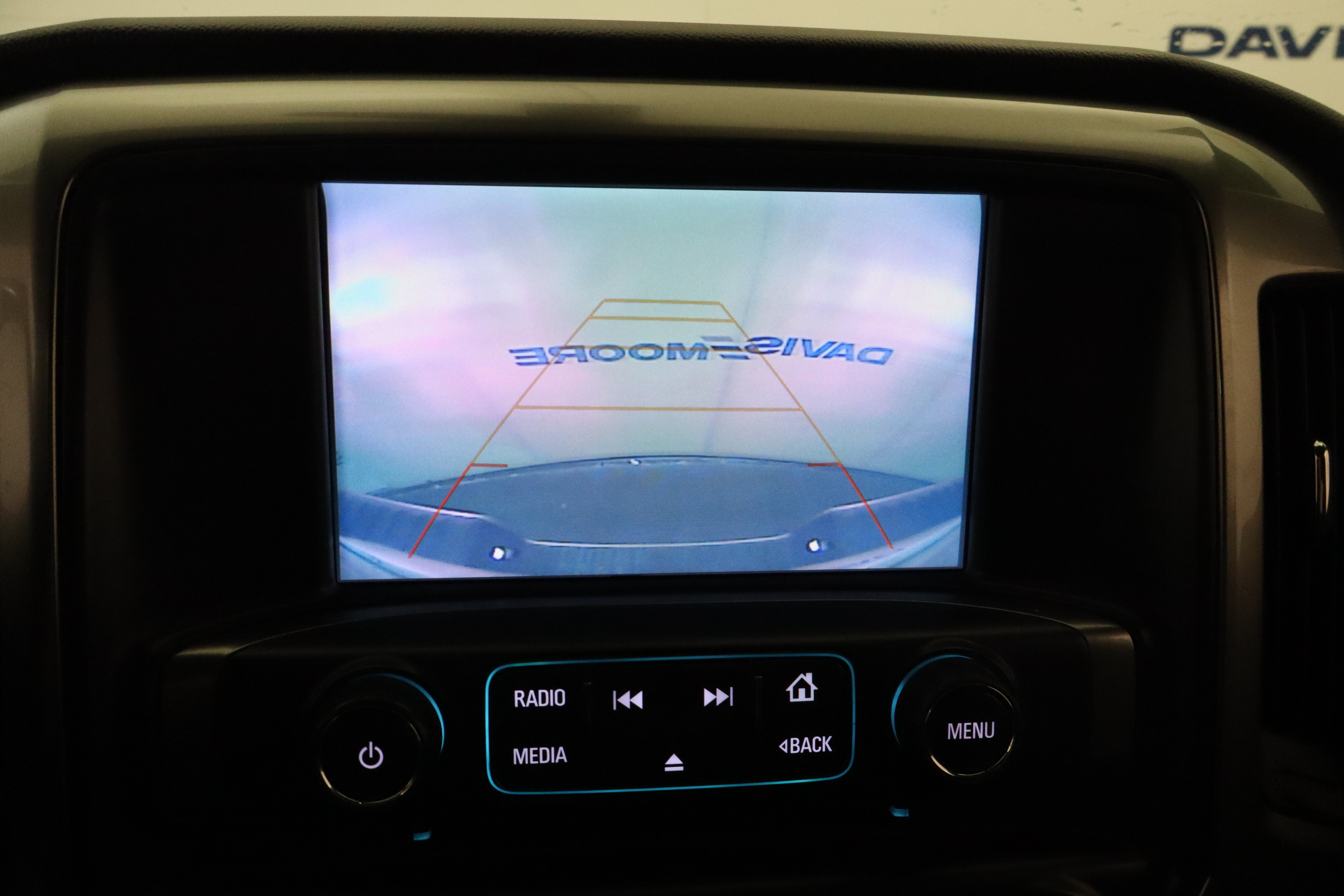 Used 2018 Chevrolet Silverado 1500 LT w/ All Star Edition AWD/4WD image 26