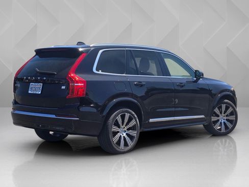Certified 2023 Volvo XC90 T8 Ultimate w/ Protection Package Premier AWD/4WD image 9