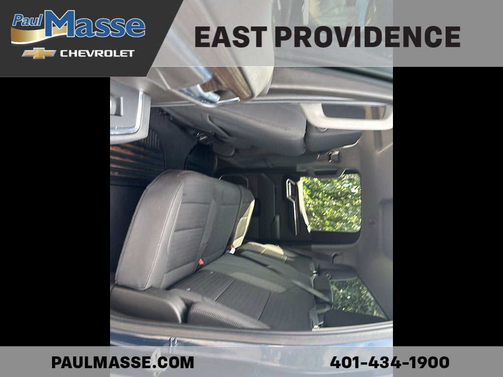 Used 2023 Chevrolet Silverado 1500 LT AWD/4WD image 18