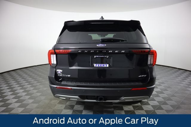 New 2026 Ford Explorer Active w/ Active Comfort Package AWD/4WD image 4