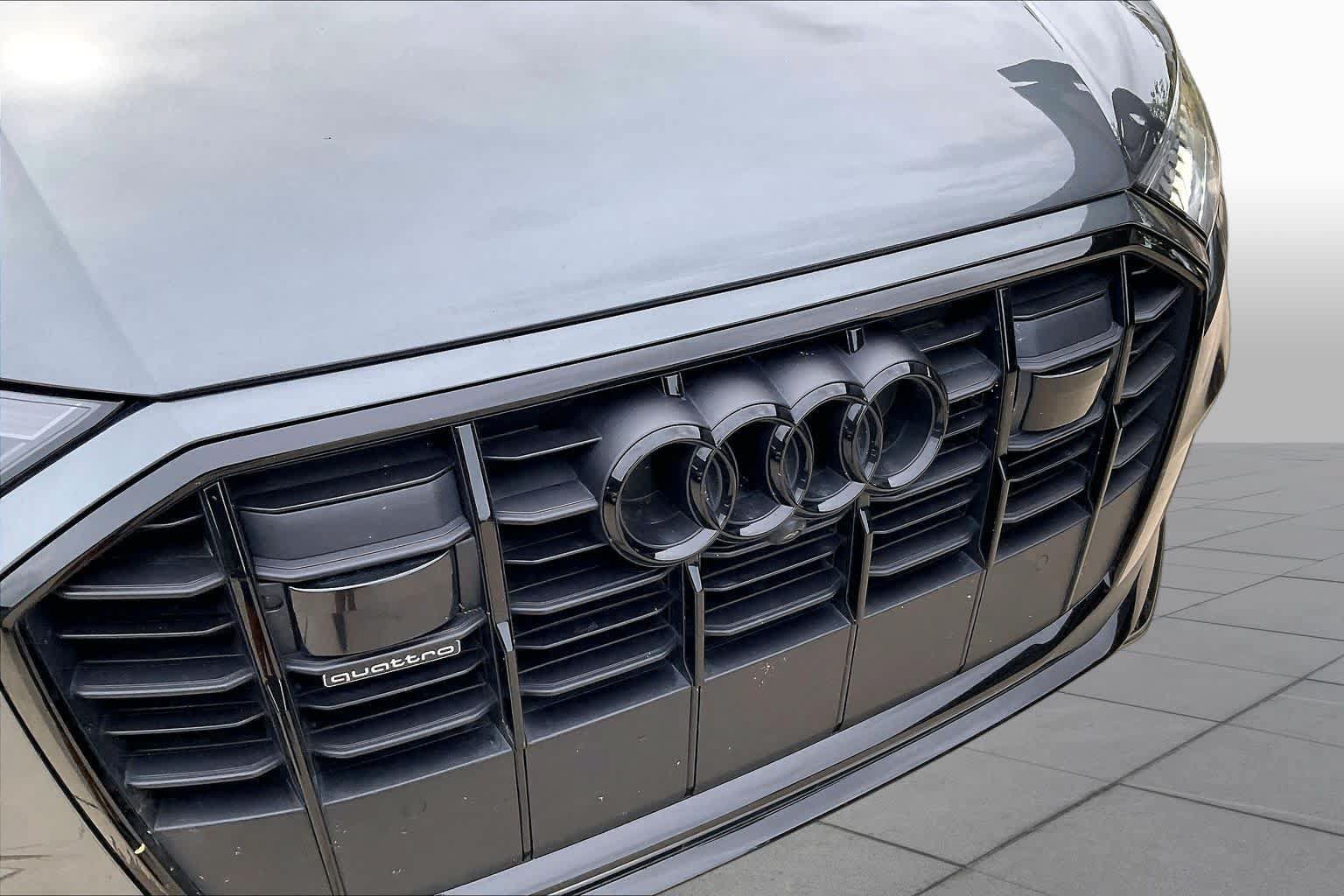 Used 2024 Audi Q7 3.0T Prestige AWD/4WD image 29