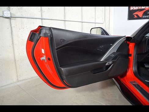 Used 2019 Chevrolet Corvette Grand Sport RWD image 9