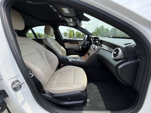 Used 2019 Mercedes-Benz C 300 Sedan image 15