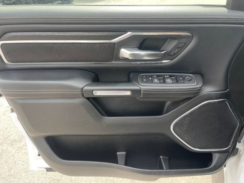 Used 2024 RAM 1500 Laramie RWD image 12