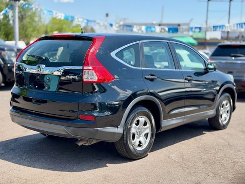 Used 2016 Honda CR-V LX image 2