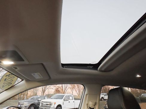 Used 2024 Honda HR-V EX-L image 26