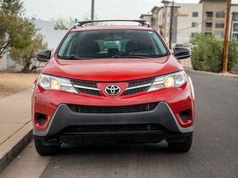 Used 2014 Toyota RAV4 LE AWD/4WD image 8