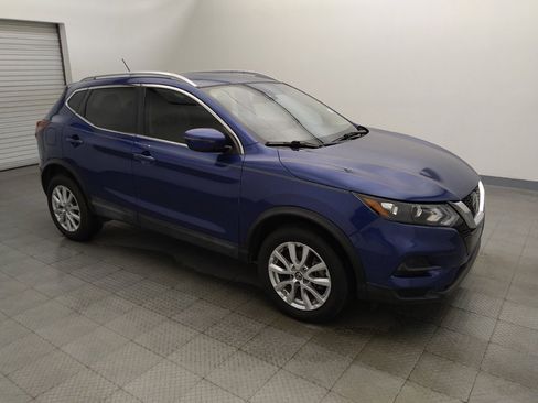 Used 2020 Nissan Rogue Sport SV FWD image 11