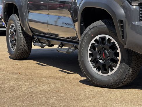 New 2026 Toyota Tacoma TRD Off-Road AWD/4WD image 11