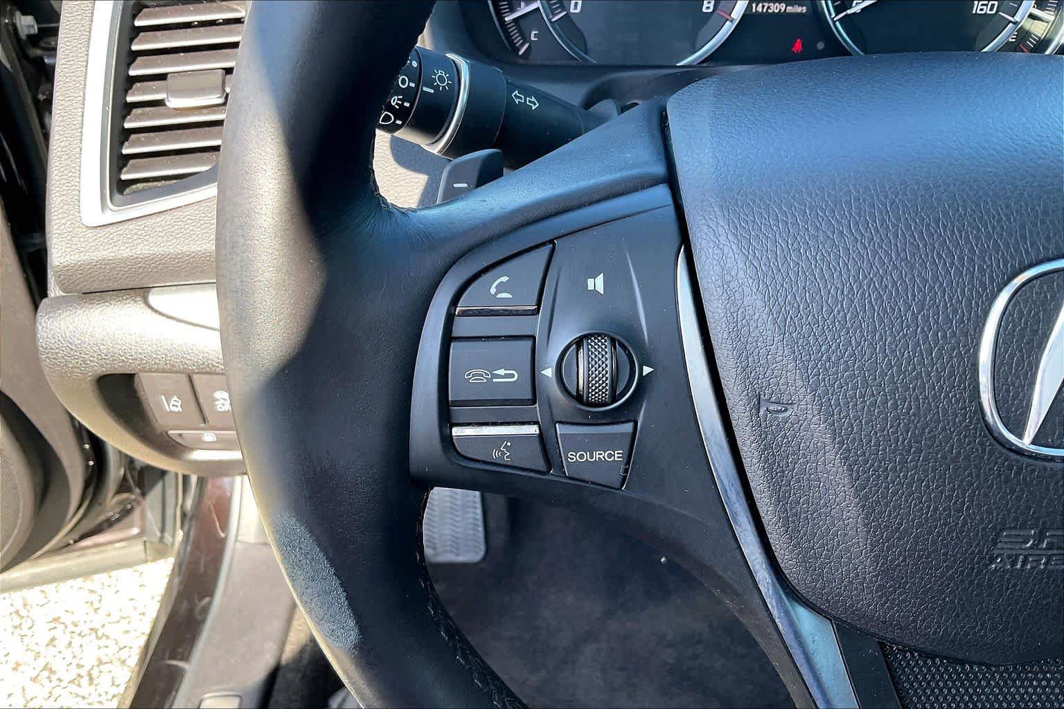 Used 2017 Acura TLX w/ Technology Package FWD image 23