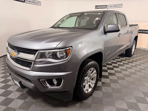 Used 2020 Chevrolet Colorado LT w/ LT Convenience Package AWD/4WD image 2