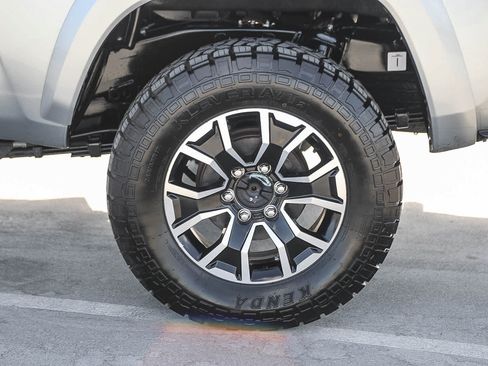 Certified 2023 Toyota Tacoma TRD Sport w/ TRD Premium Sport Package AWD/4WD image 12