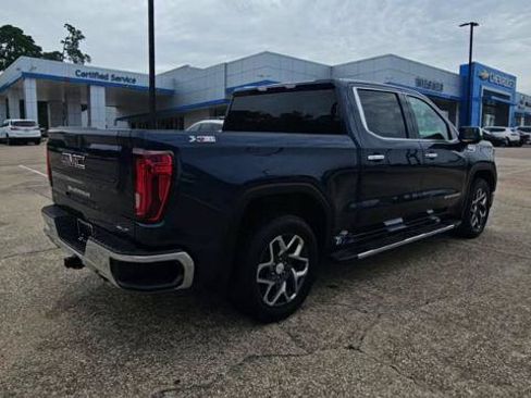 Certified 2023 GMC Sierra 1500 SLT AWD/4WD image 8