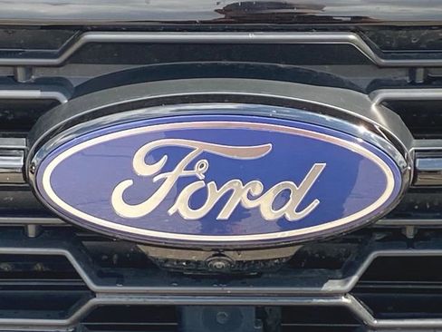 Used 2025 Ford Expedition Active AWD/4WD image 30