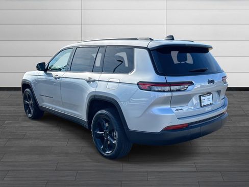 New 2025 Jeep Grand Cherokee L Limited image 6