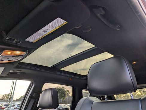 Used 2019 Jeep Grand Cherokee High Altitude image 16