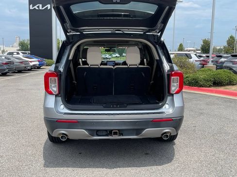 Used 2022 Ford Explorer Limited w/ Class IV Trailer Tow Package AWD/4WD image 7