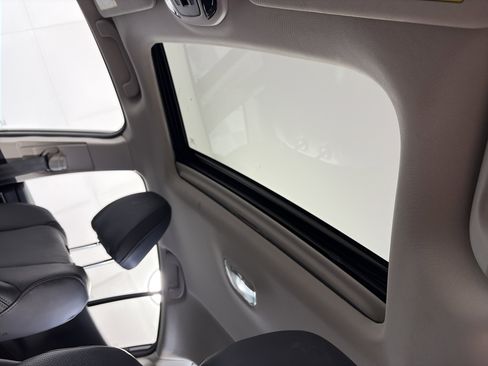 Used 2020 Subaru Legacy Limited w/ Popular Package #2 image 18