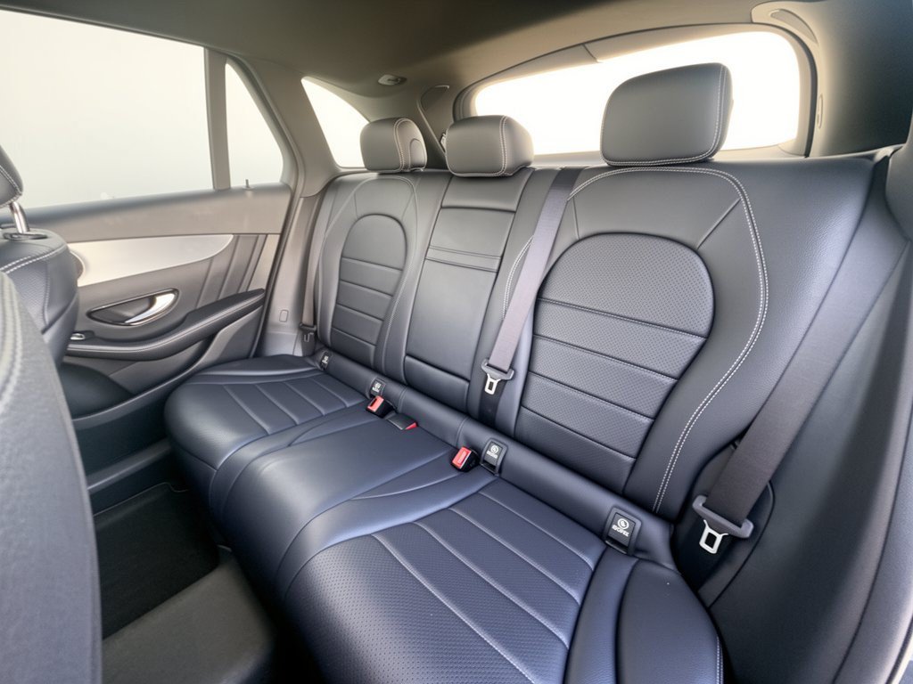 Used 2019 Mercedes-Benz GLC 300 image 25