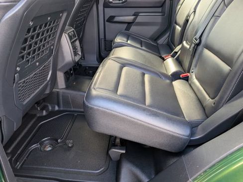 Used 2025 Ford Bronco Badlands AWD/4WD image 29
