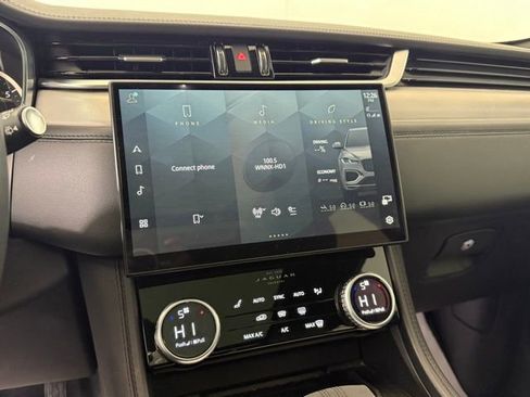 Certified 2023 Jaguar F-PACE S image 34