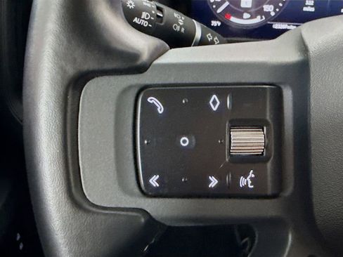 Used 2023 Land Rover Defender 110 X-Dynamic SE AWD/4WD image 11