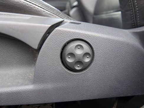 Used 2007 Volkswagen GTI 4-Door FWD image 53