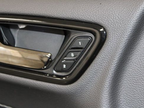 Used 2025 Dodge Durango R/T image 26