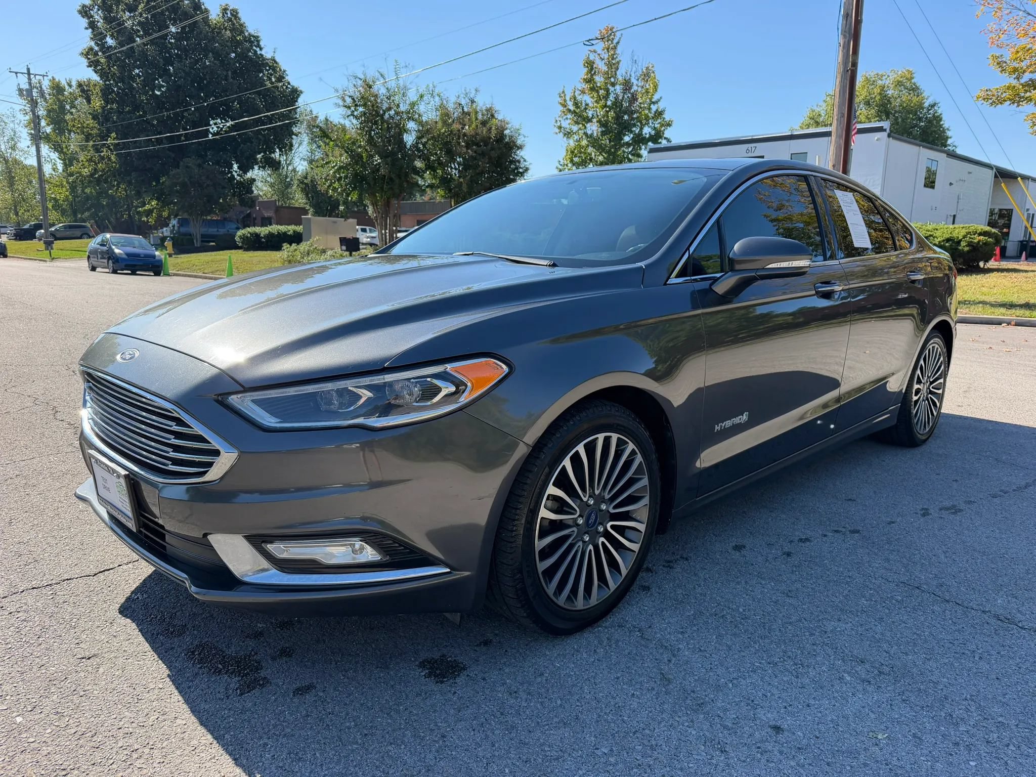 Used 2017 Ford Fusion Titanium FWD image 8