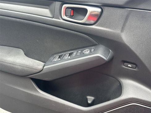 Used 2023 Honda Civic Sport image 20