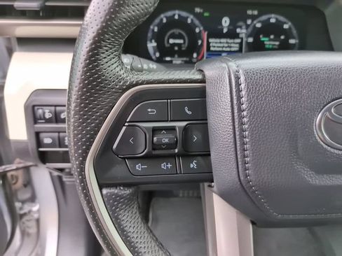 Used 2024 Toyota Tacoma TRD Off-Road AWD/4WD image 15