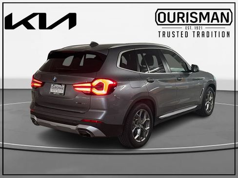 Used 2024 BMW X3 xDrive30i w/ Premium Package w/ZPA AWD/4WD image 4