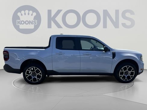 Certified 2025 Ford Maverick Lariat w/ 4K Tow Package AWD/4WD image 12