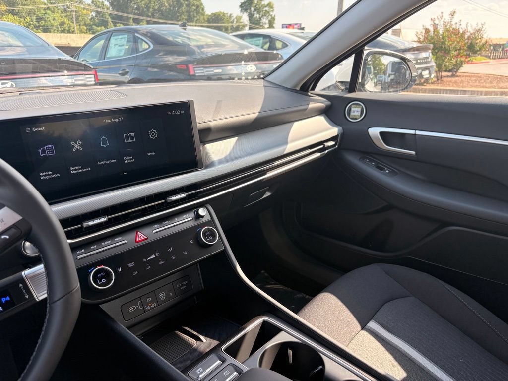 New 2026 Hyundai Sonata SEL FWD image 20