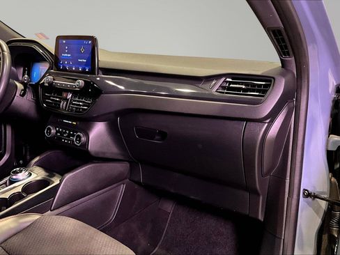 Used 2023 Ford Escape ST-Line image 24