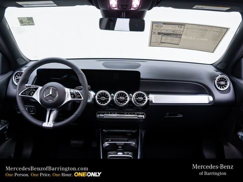 New 2026 Mercedes-Benz GLB 250 4MATIC image 12