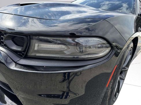 Used 2019 Dodge Charger Scat Pack w/ Navigation & Travel Group image 10