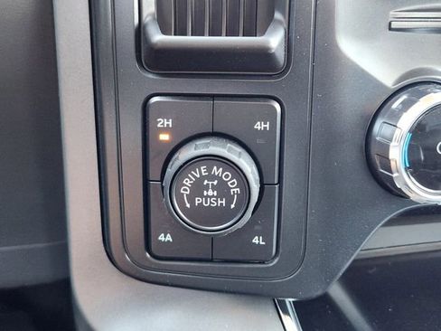 New 2025 Ford F150 Lariat w/ FX4 Off-Road Package image 23