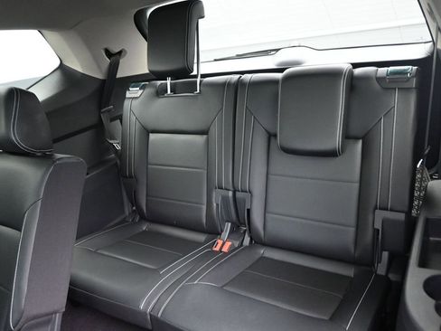 Used 2023 Volkswagen Atlas SEL image 14