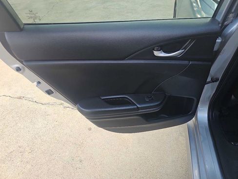 Used 2020 Honda Civic Sport image 14