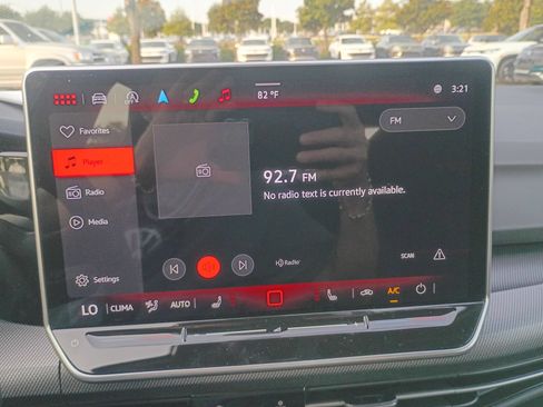 New 2026 Volkswagen GTI SE FWD image 13