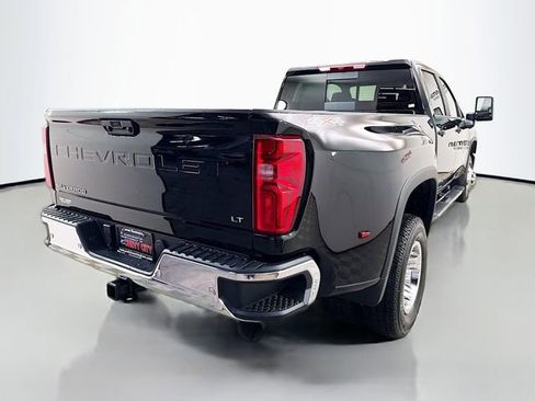 New 2026 Chevrolet Silverado 3500 LT w/ All Star Edition image 9