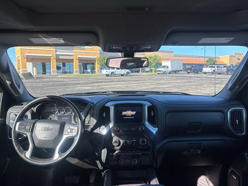 Used 2020 Chevrolet Silverado 1500 RST AWD/4WD image 11