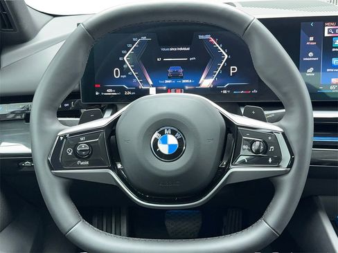 Used 2025 BMW 530i image 18