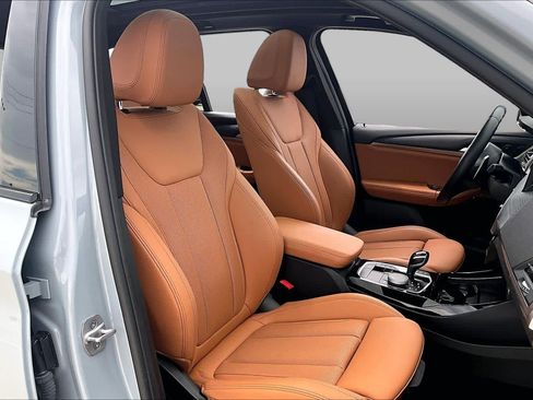 Used 2024 BMW X3 sDrive30i w/ Premium Package RWD image 8