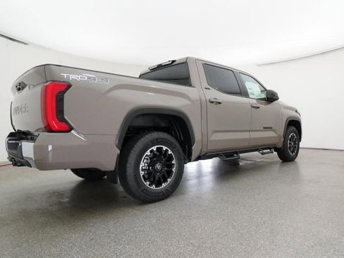 New 2026 Toyota Tundra SR5 AWD/4WD image 25