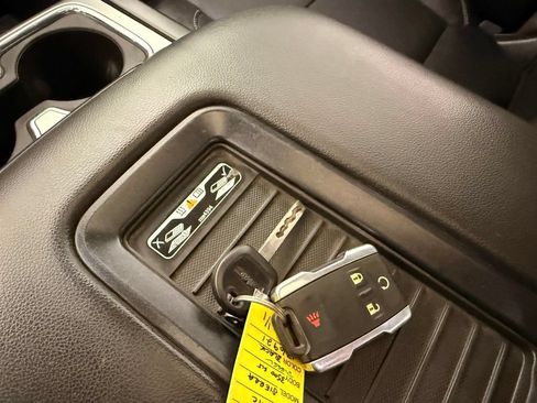 Used 2019 GMC Sierra 3500 SLT AWD/4WD image 27