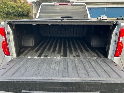 Used 2022 Chevrolet Silverado 1500 RST image 24