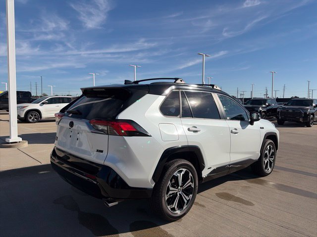Used 2023 Toyota RAV4 XSE w/ Weather Package AWD/4WD image 7