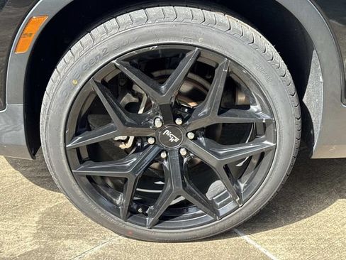 Used 2020 Chevrolet Blazer LT FWD image 5